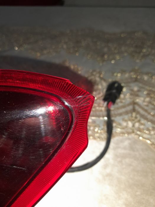 Onix 2023-yil orqa fara o'ng taraf