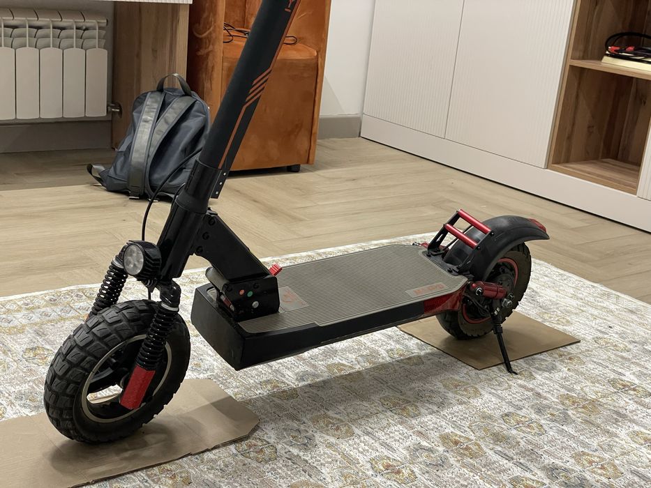 Продам электро самокат kukirin m4 pro