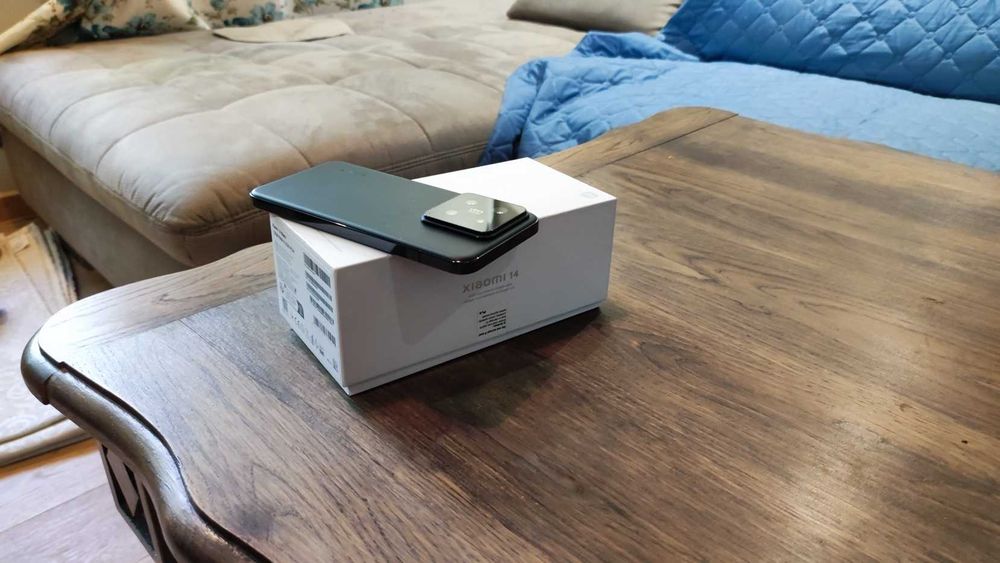 Xiaomi 14 12/512 гб. отличен !