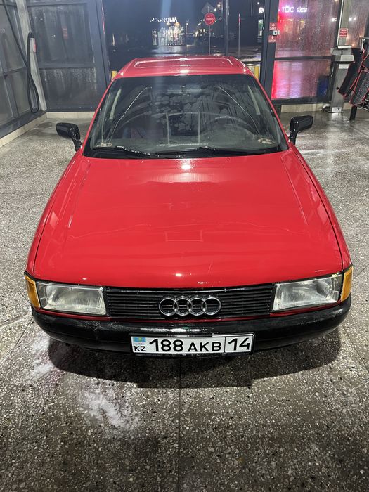 В продаже Ауди 80 Б3