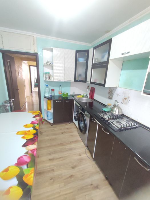 3х комн.кв. 2эт. Не угл 5мкр.