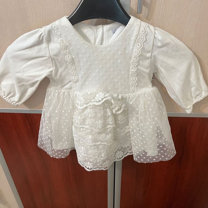 детски дрехи само са пробвани