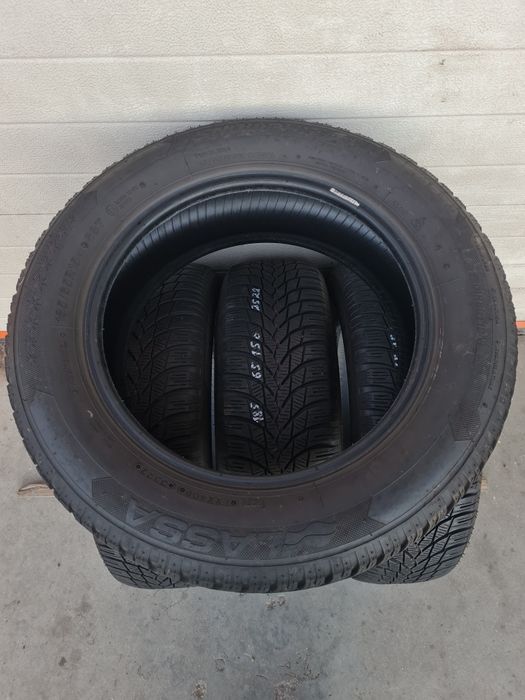 Зимни гуми 4 броя LASSA Snoways4 185 65 R15 дот 2522