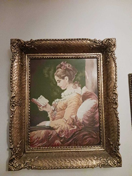 Гоблени "Мадоната с младенеца" и "Момичето с книгата"