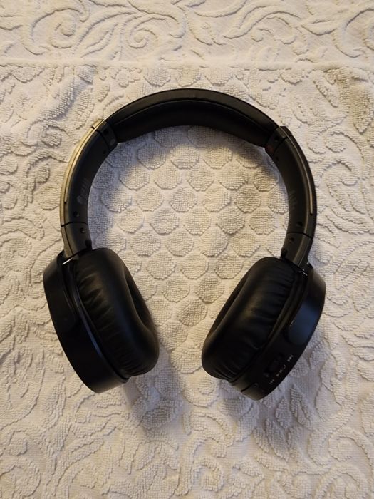 Продам наушники SONY , беспроводные