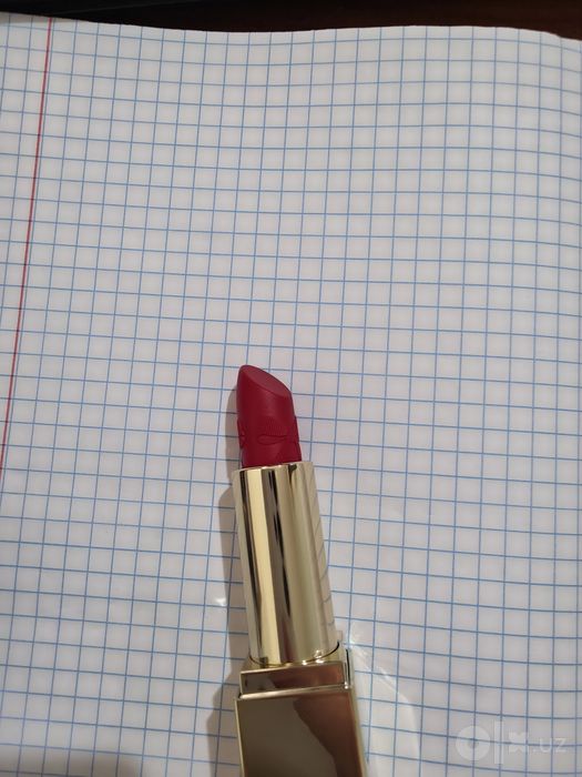 Estee lauder pomada