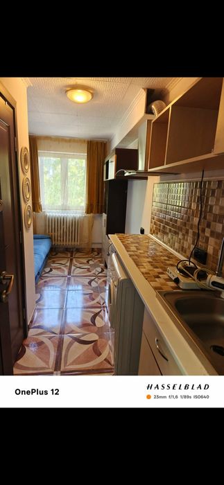 Pf inchiriez camera camin 12 mp wc dus în casa bularga