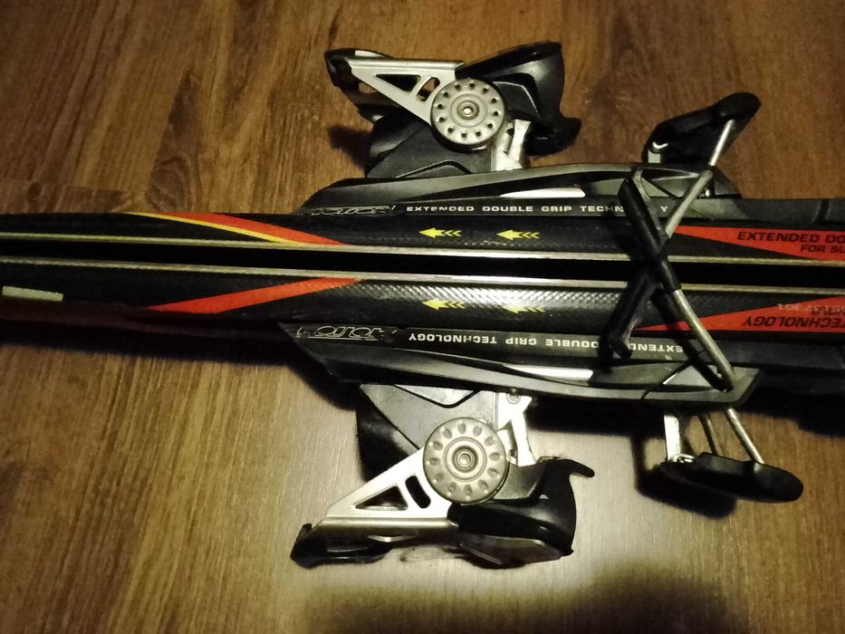 Vfolki Racetiger ски