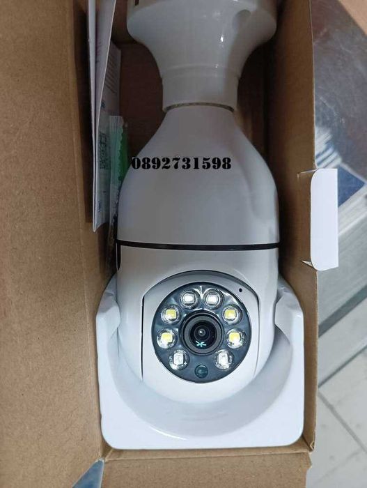 Wifi въртяща се камера ICSEE - Kрушка E27 Панорамна с нощно виждане