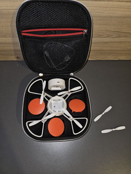 Квадрокоптер Xiaomi Mi Drone Mini