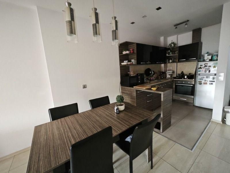 Дава се под наем Двустаен апартамент в София, Студентски град - 69 кв.м за 568.14 € - Снимка #1