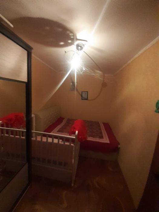 Продам  четырехкомнатную квартиру