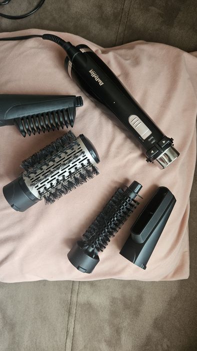 Въртяща четка за коса Babyliss