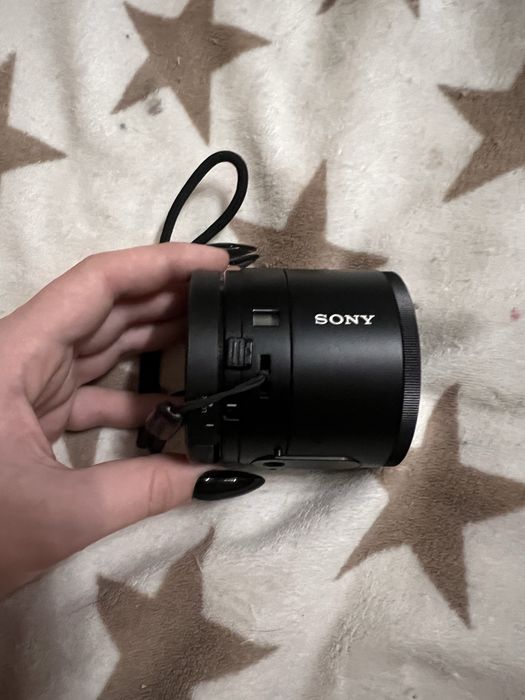 камера Sony DSC-QX100