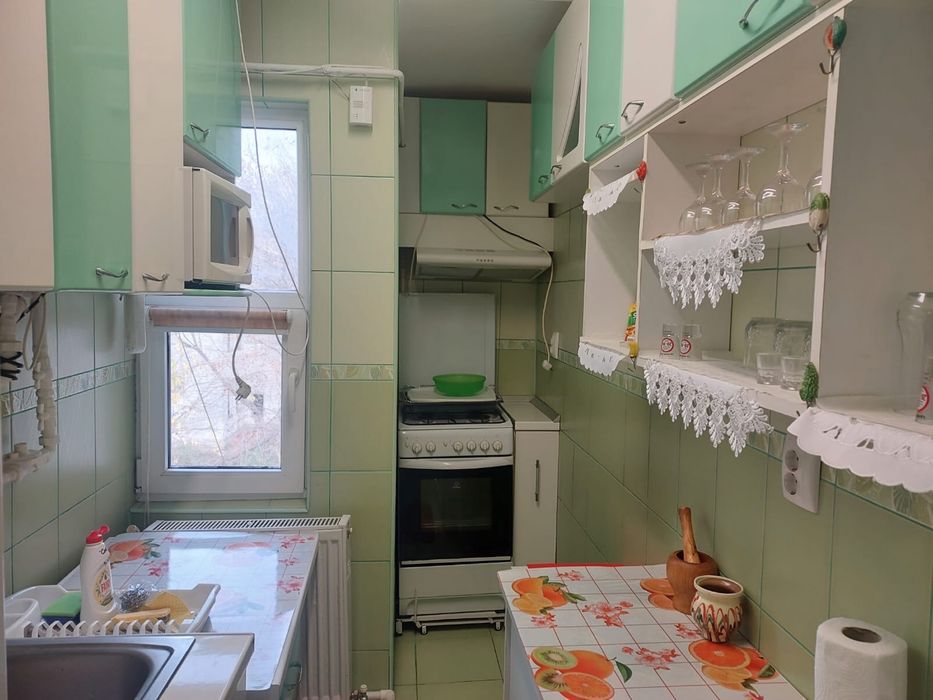 Inchiriez apartament 2 camere
