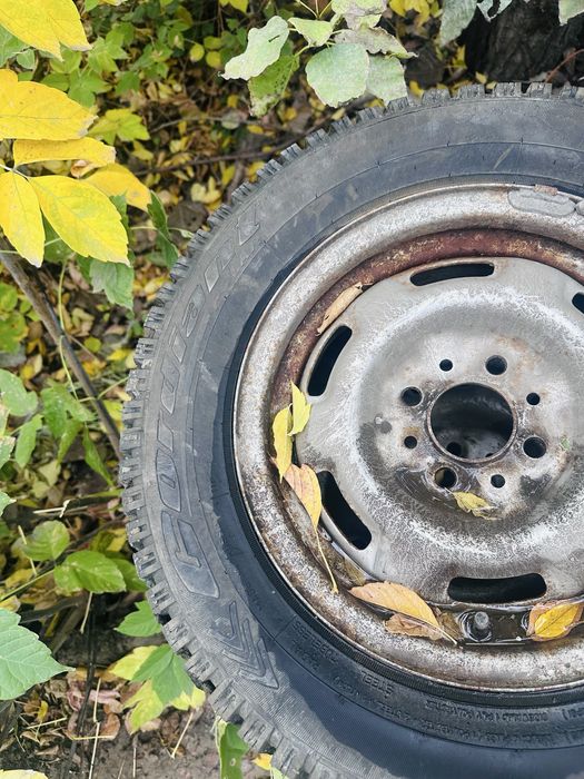 Продам резину с дисками на р 13