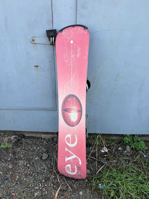 Сноуборд Elan 135 см с креплениями BD .