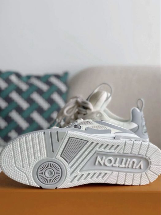 Adidasi Louis Vuitton LV Skate Gri