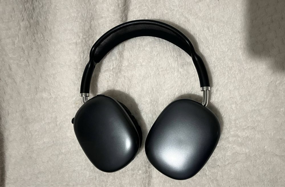 AirPods Max наушники