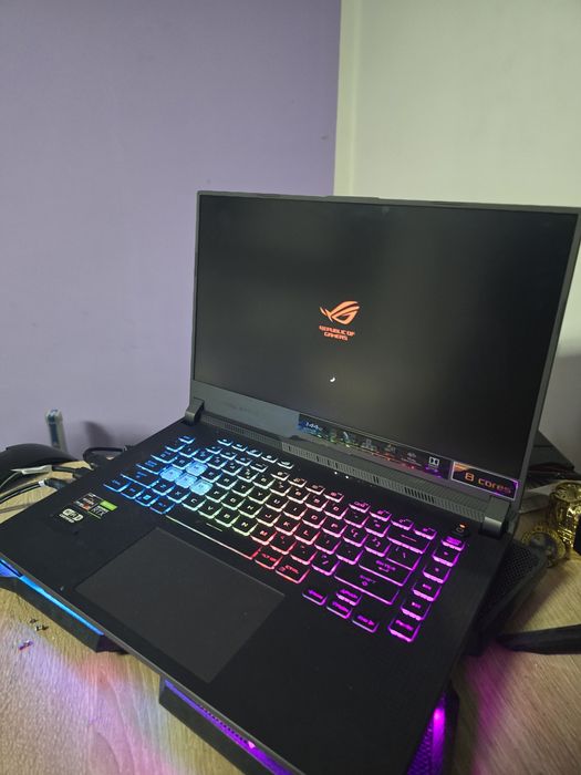 Laptop gaming Asus rog strix G15