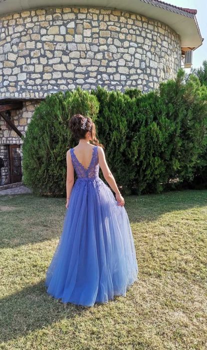 Официална рокля за повод