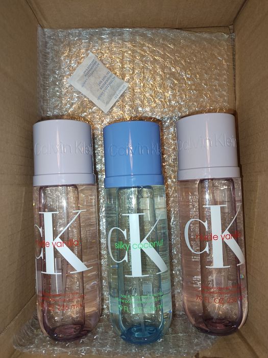 Sol  de  Janeiro & Calvin Klein