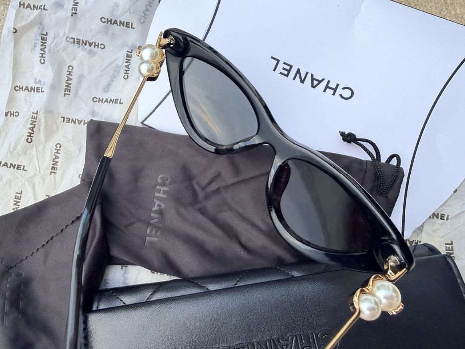 Chanel Pearl Cat-Eye Sunglasses Black & Gold – Complete Set