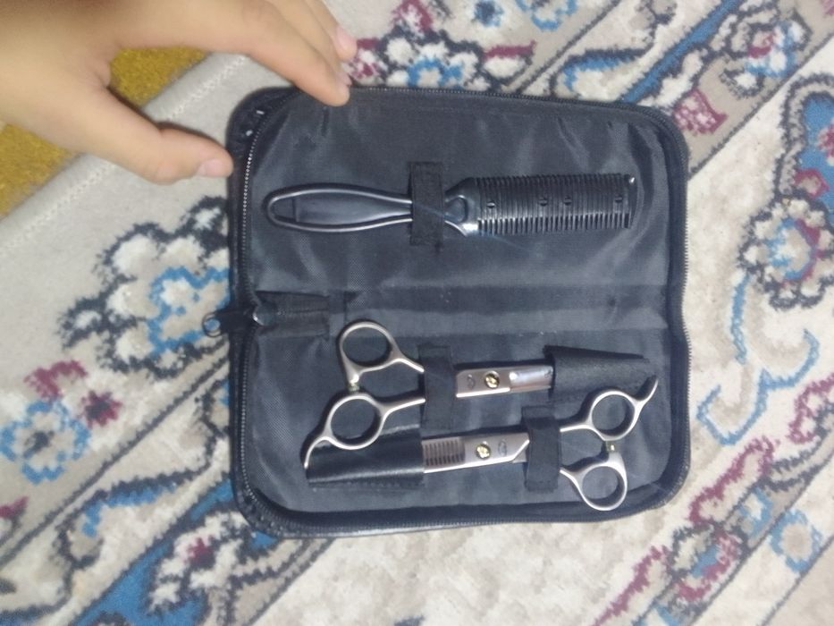 Barber qaychisi yangi kamplek