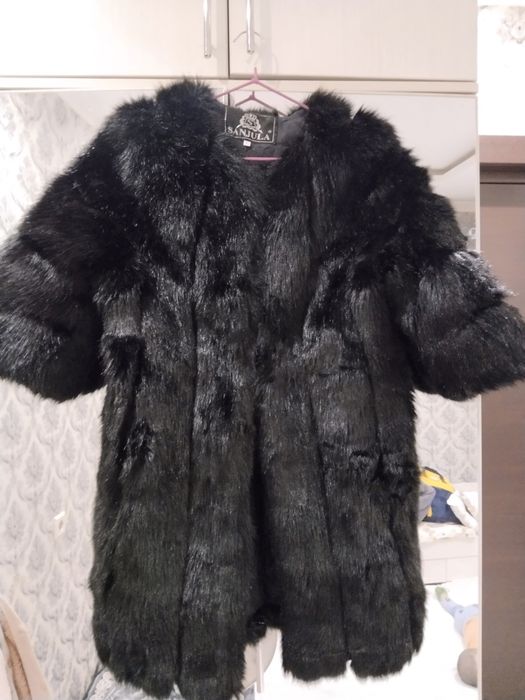 Norka shuba sotiladi holati yaxshi sarpaga olingan umuman kiyilmagan