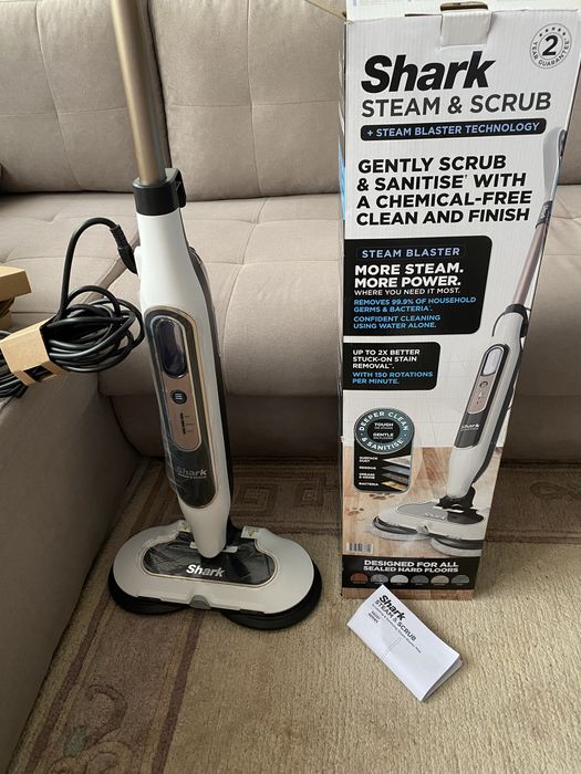 Vand mop cu abur cald , Shark