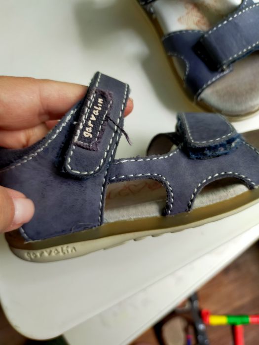 Сандали детские 25 размер
