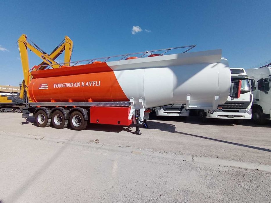 Полуприцеп бензовоз Krantas - 40 куб.м