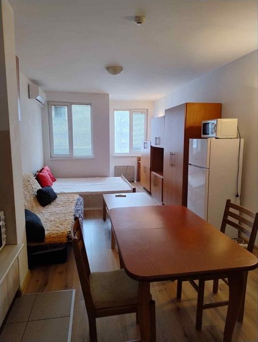 Дава се под наем Едностаен апартамент в София, Студентски град - 40 кв.м за 498.27 € - Снимка #1