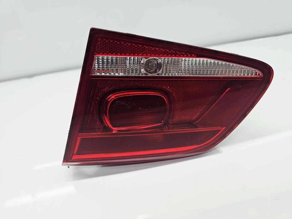 Stop haion dreapta Volkswagen Passat B7 (362) [Fabr 2010-2014] 3AE945
