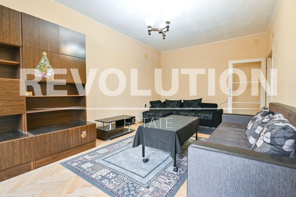 Дава се под наем Двустаен апартамент в София, Изток - 72 кв.м за 650 € - Снимка #3
