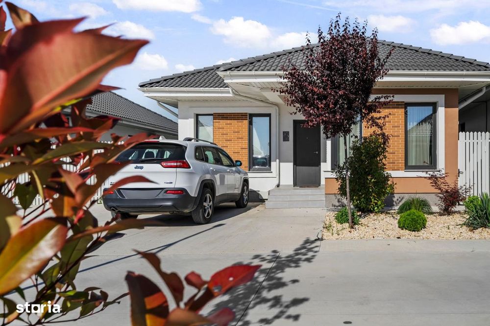 Vila Napoletana 4 camere cu pod pentru depozitare si pompa de caldura