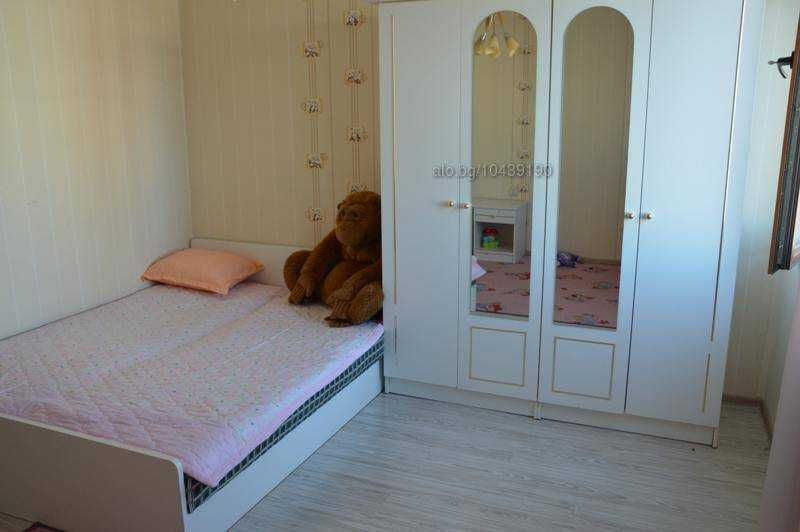 Дава се под наем Тристаен апартамент в Бургас, Възраждане - 105 кв.м за 561 € - Снимка #6