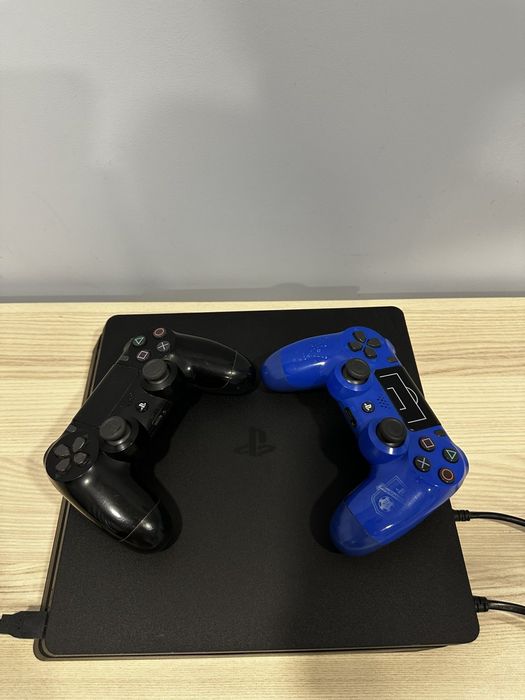 Playstation  4 Slim  1TB