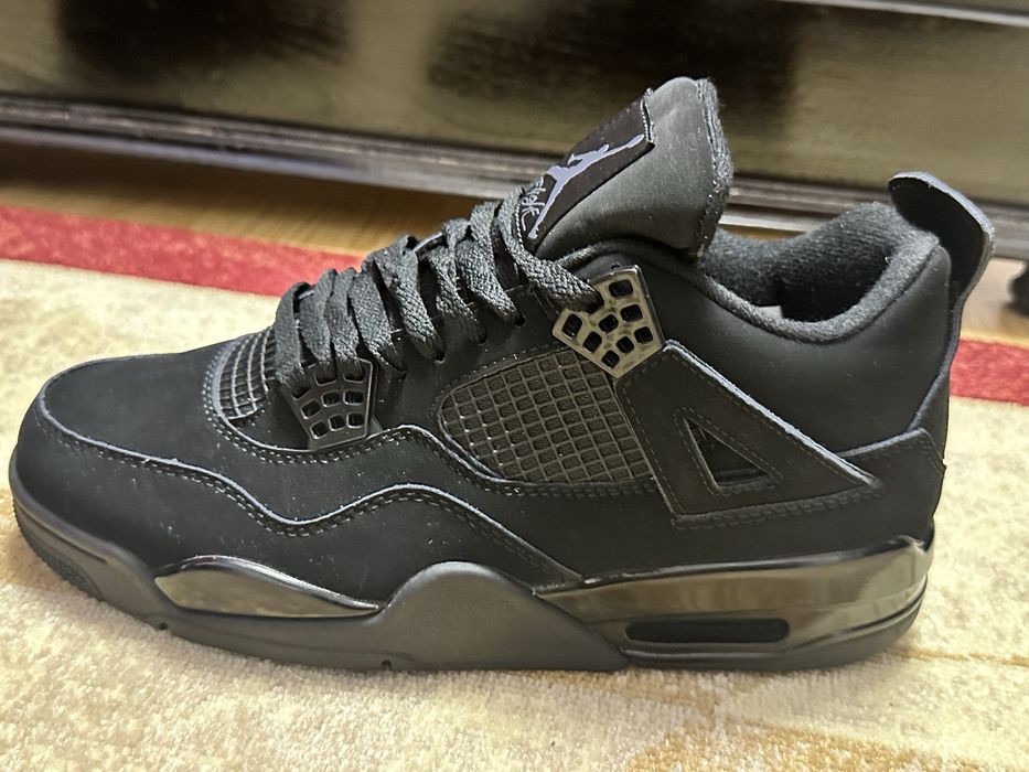Jordan 4 Retro Black Cat