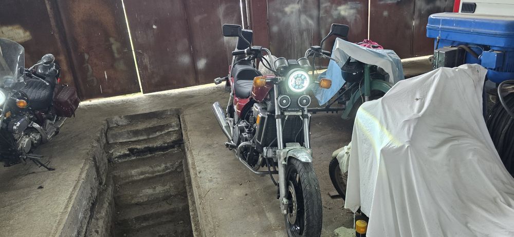 Honda Magna V65 1100cc 116hp