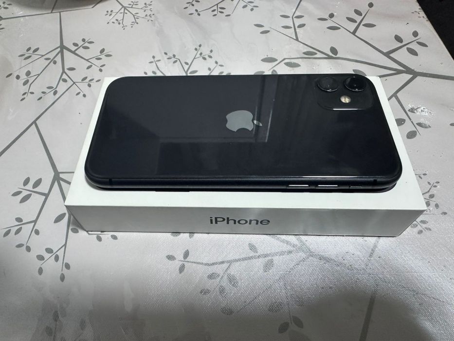 Айфон 11 не вскрывался