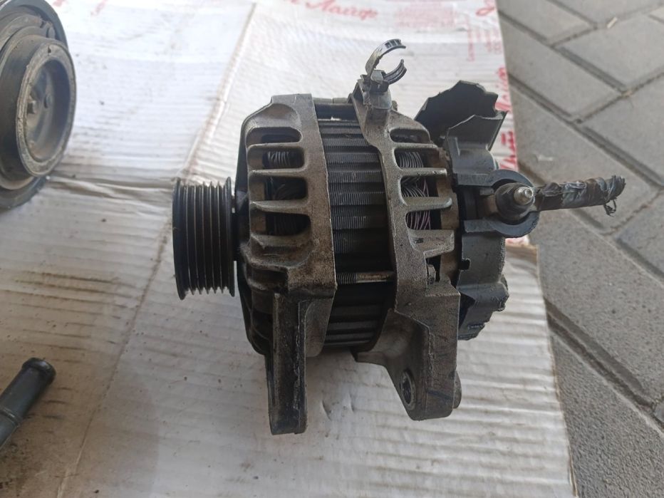 Продам запчасти на киа рио 2014