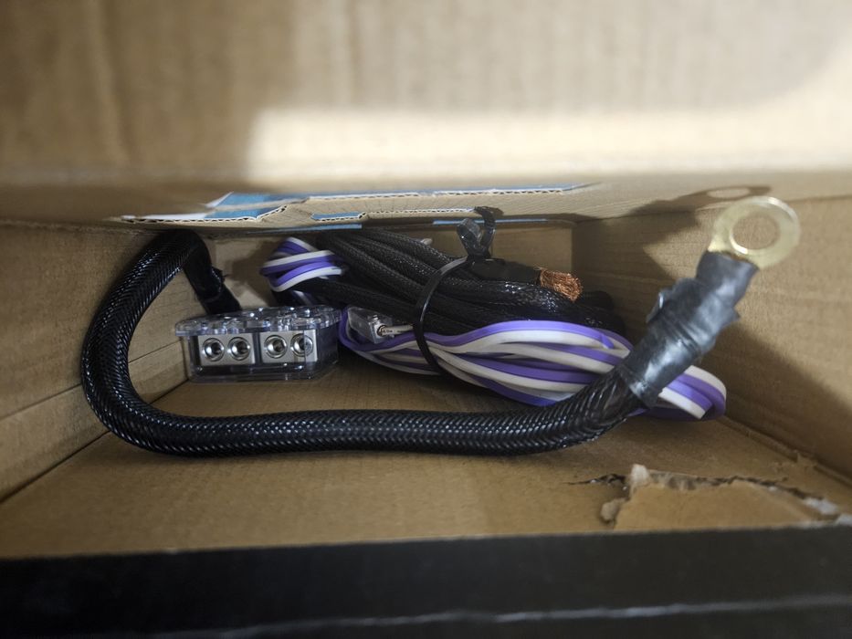 Продам готовый автозвук Machete