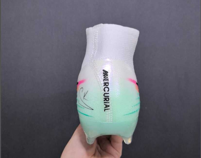 Ghete de fotbal Nike Mercurial Vapor 16