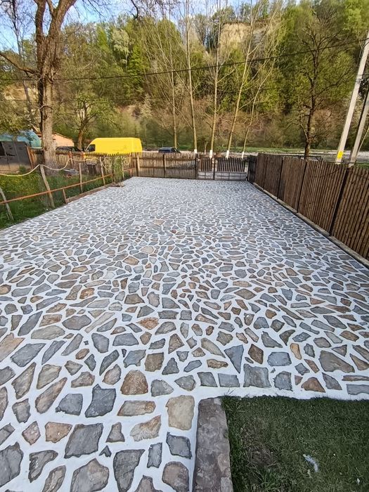 Vând și montez piatra naturala de munte