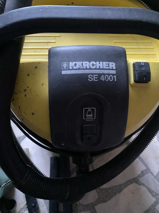 Перяща прахосмукачка Karcher SE 4001