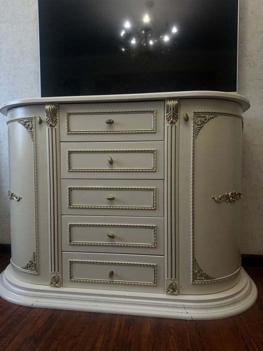 Продам комод в хорошем состоянии