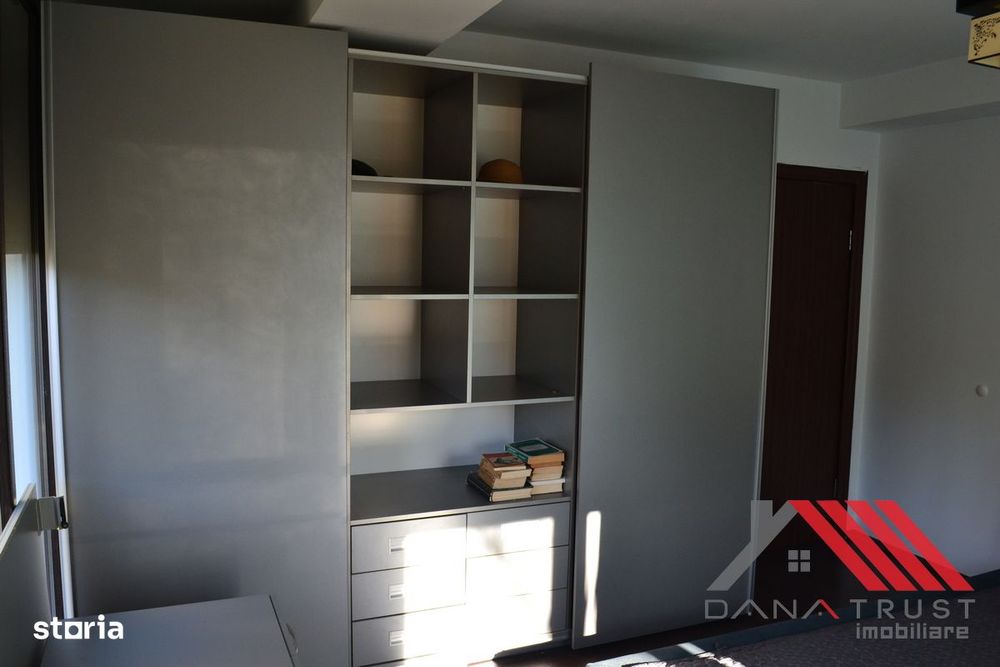 Giroc, strada Marte, cartierul Astrilor - UM - 2 cam - 350 euro