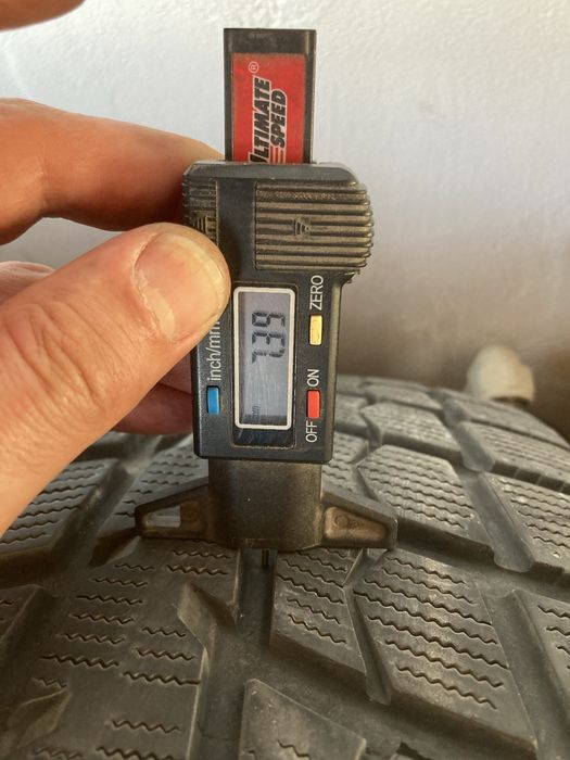 Гуми за джип 285-45-21