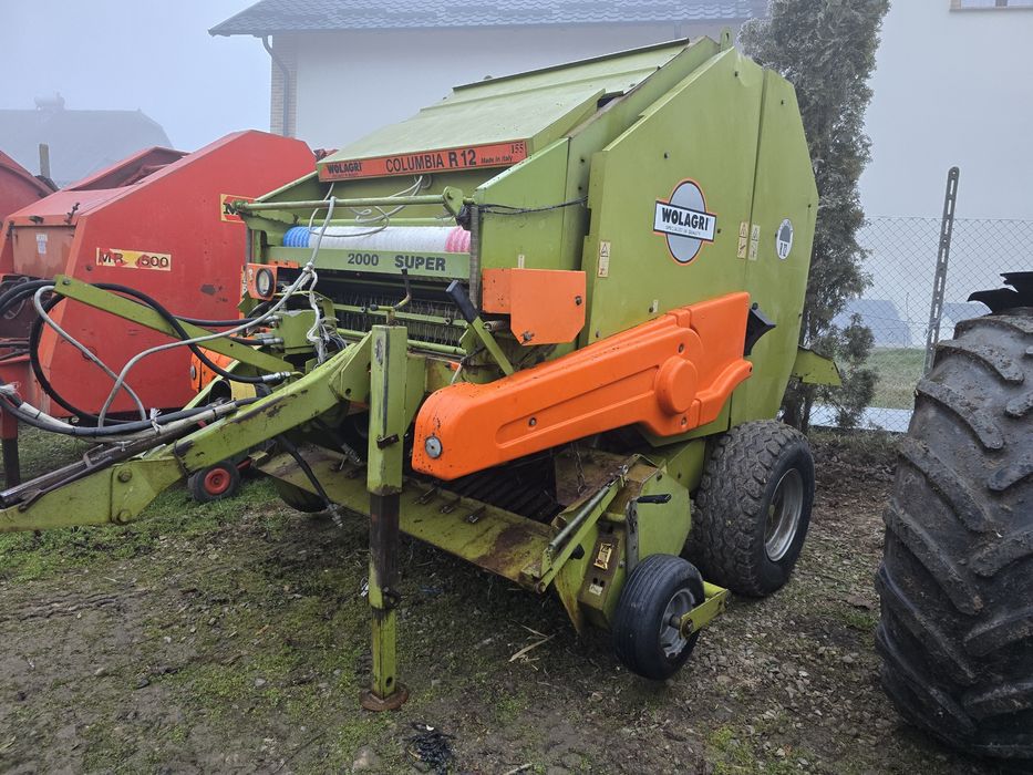 Balotiera rotunda Wolvo R12 super2000 presa baloti krone supertino